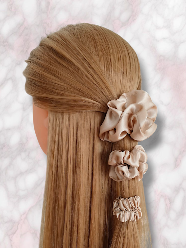 Scrunchie jedwabne | Beżowy - obrazek 2