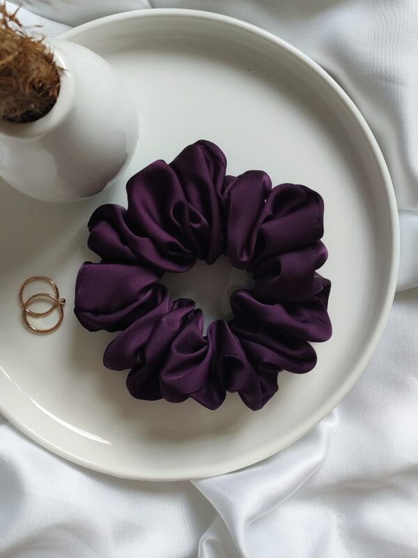 Gumka do włosów scrunchie satynowa duża | fioletowa, śliwka