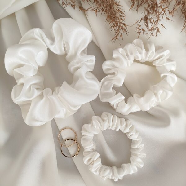Scrunchie jedwabna biała handmade