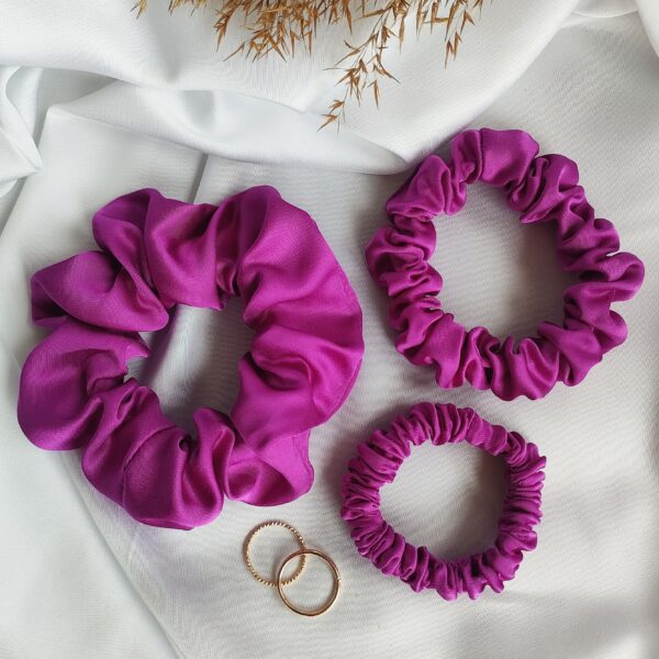 Scrunchie wiskoza satynowa fuksja handmade