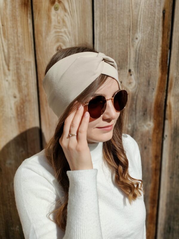 Opaska turban handmade beżowa – Zszywka