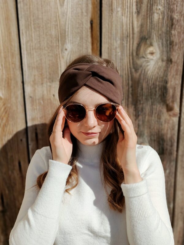 Opaska turban handmade brązowa – Zszywka